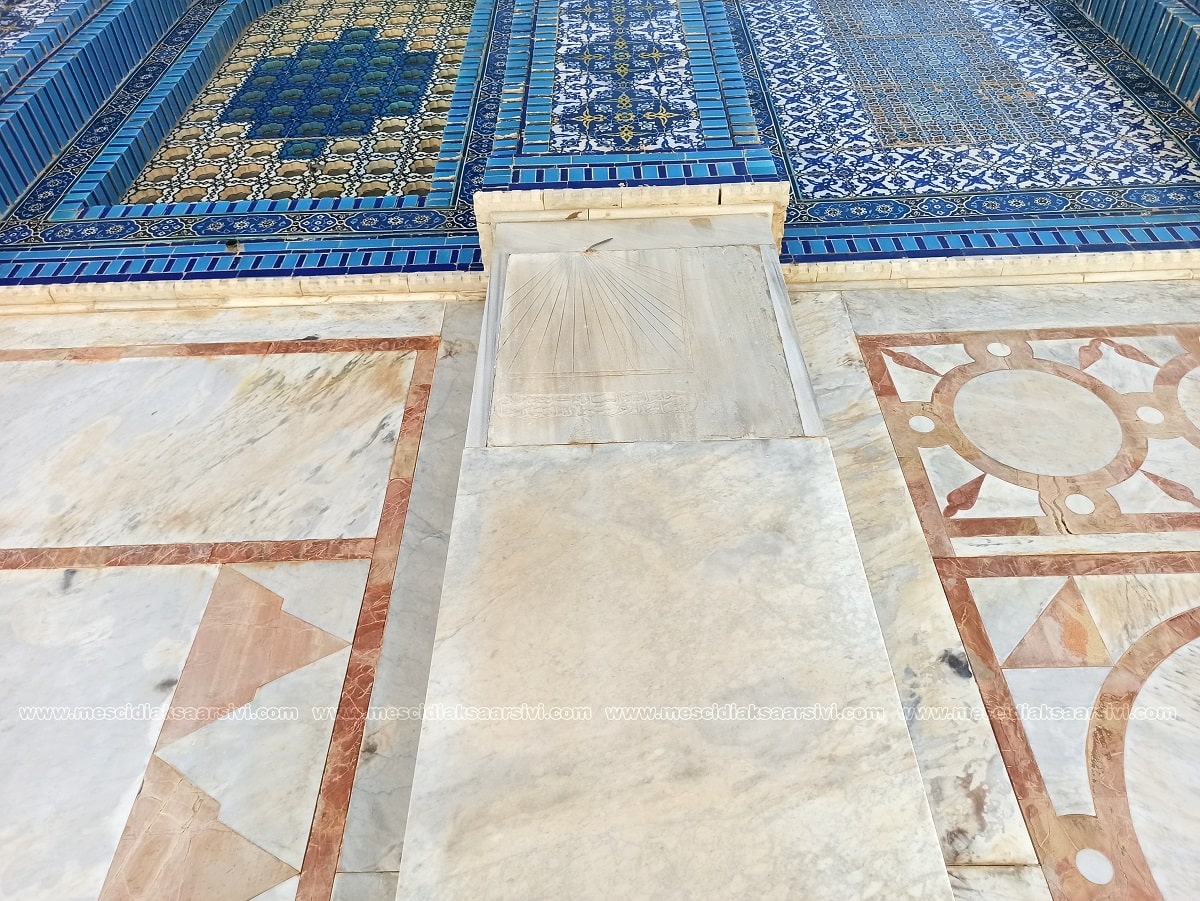 Kubbetüs Sahra Güneş Saati